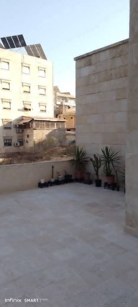 للبيع شقة في حلب شارع النيل  الإكساء جيد جيداً - صورة 3