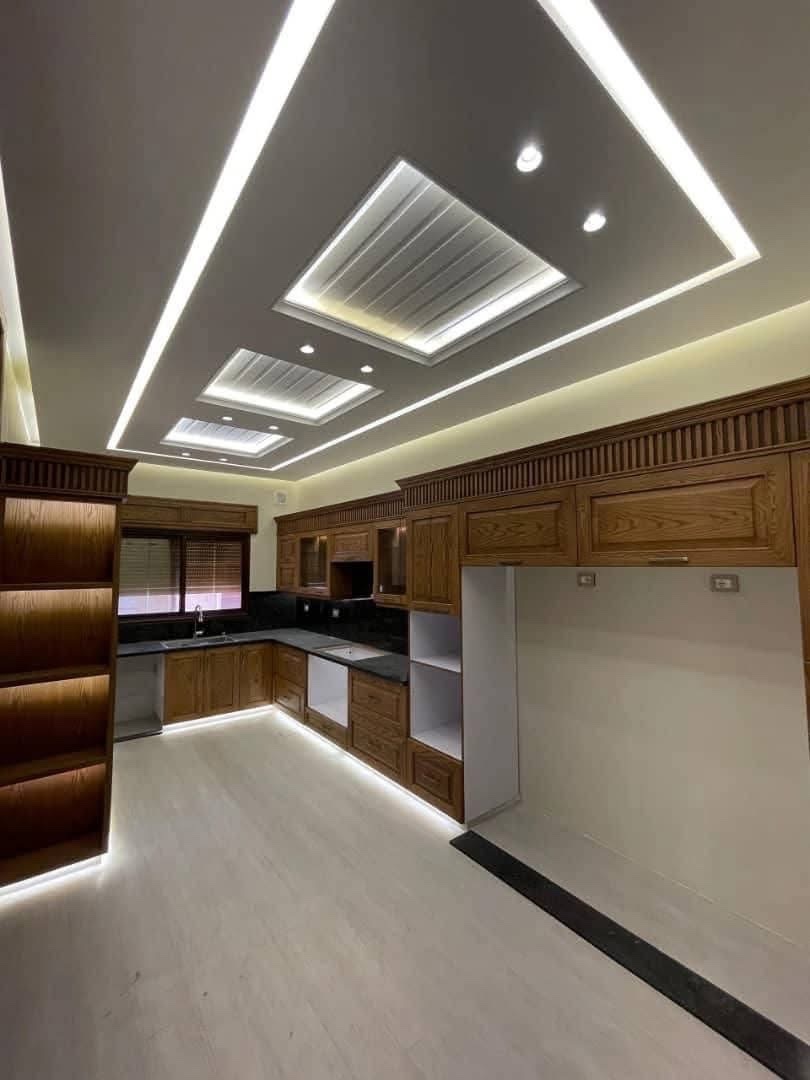 شقة للبيع في جمعية الزهراء ضمن بناء حديث وفاخر - صورة 9