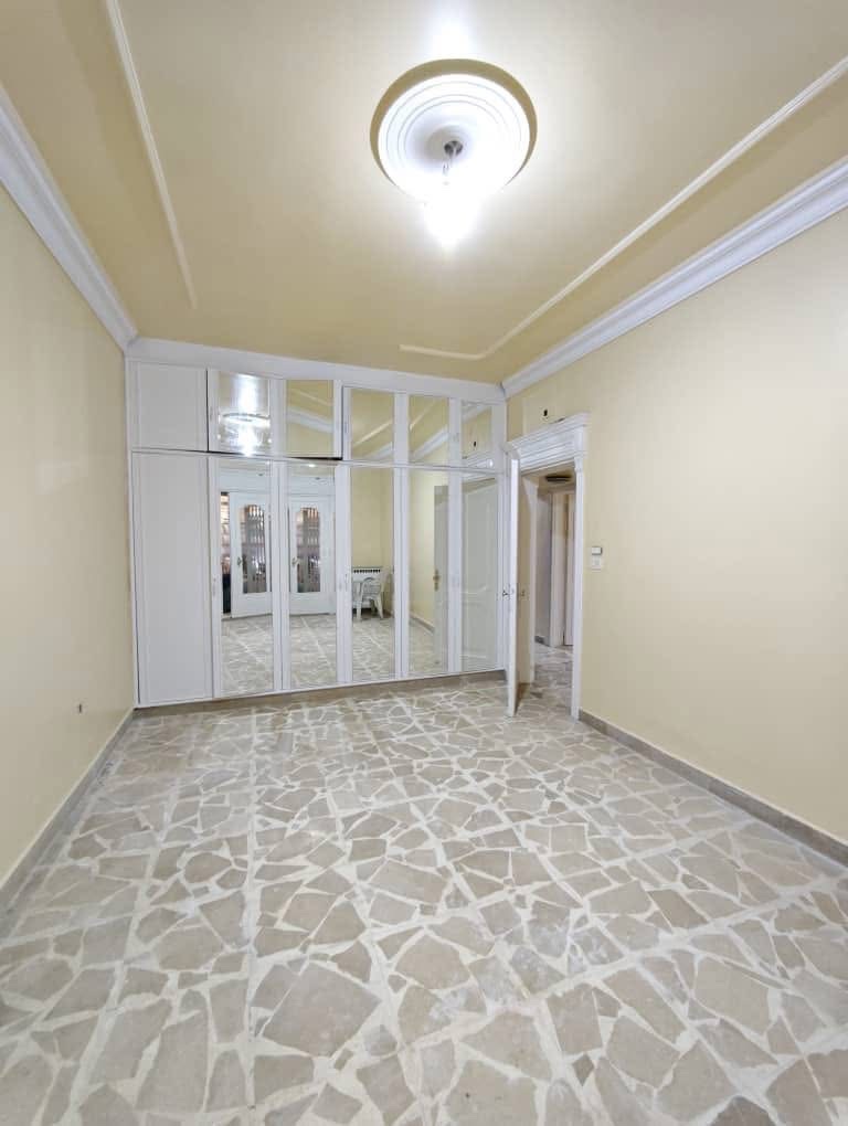 منزل للبيع في حلب يصلح للسكن وللأعمال التجارية - صورة 5