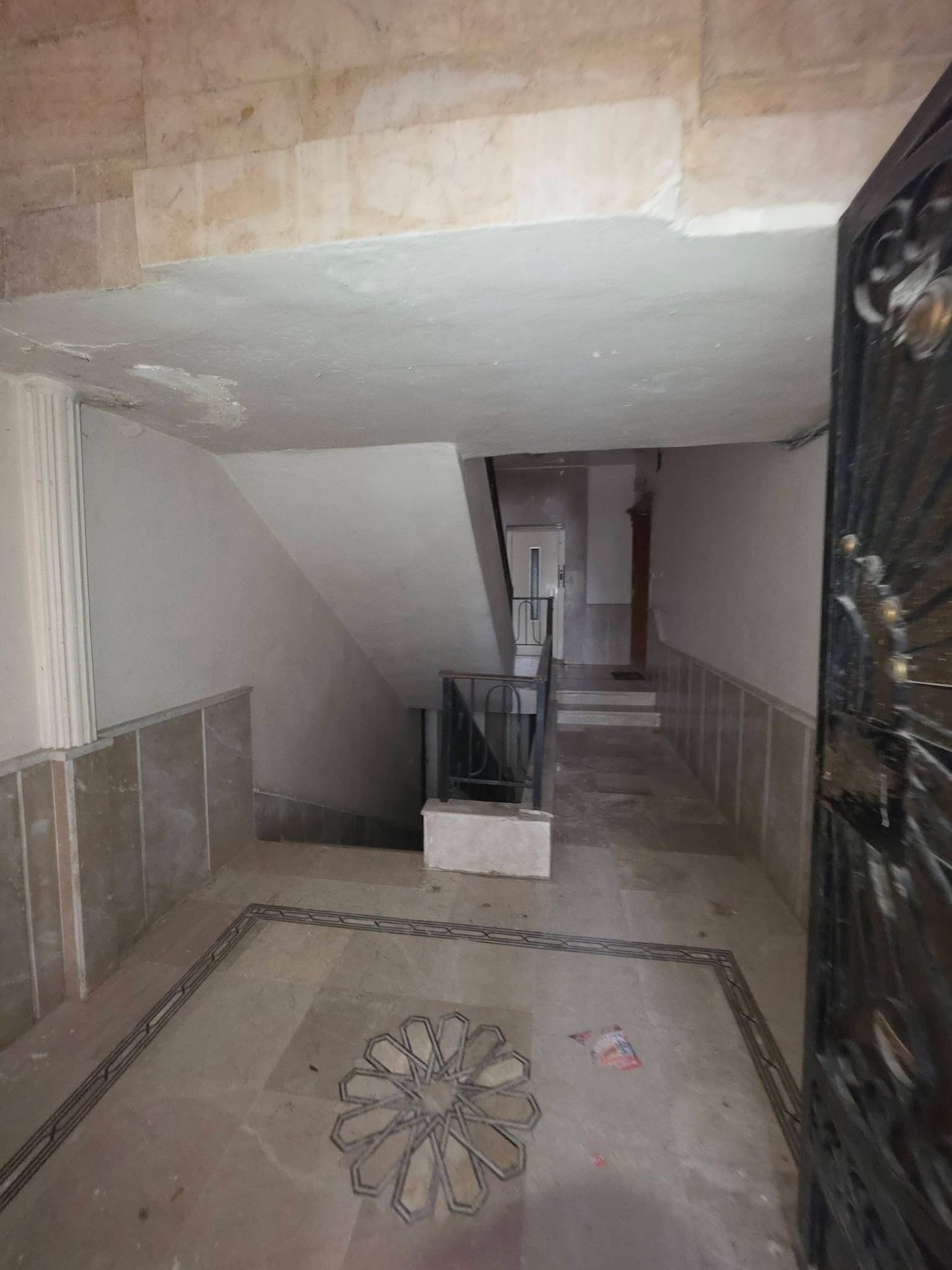 للبيع شقة في حلب الجديدة  المهندسين - صورة 3
